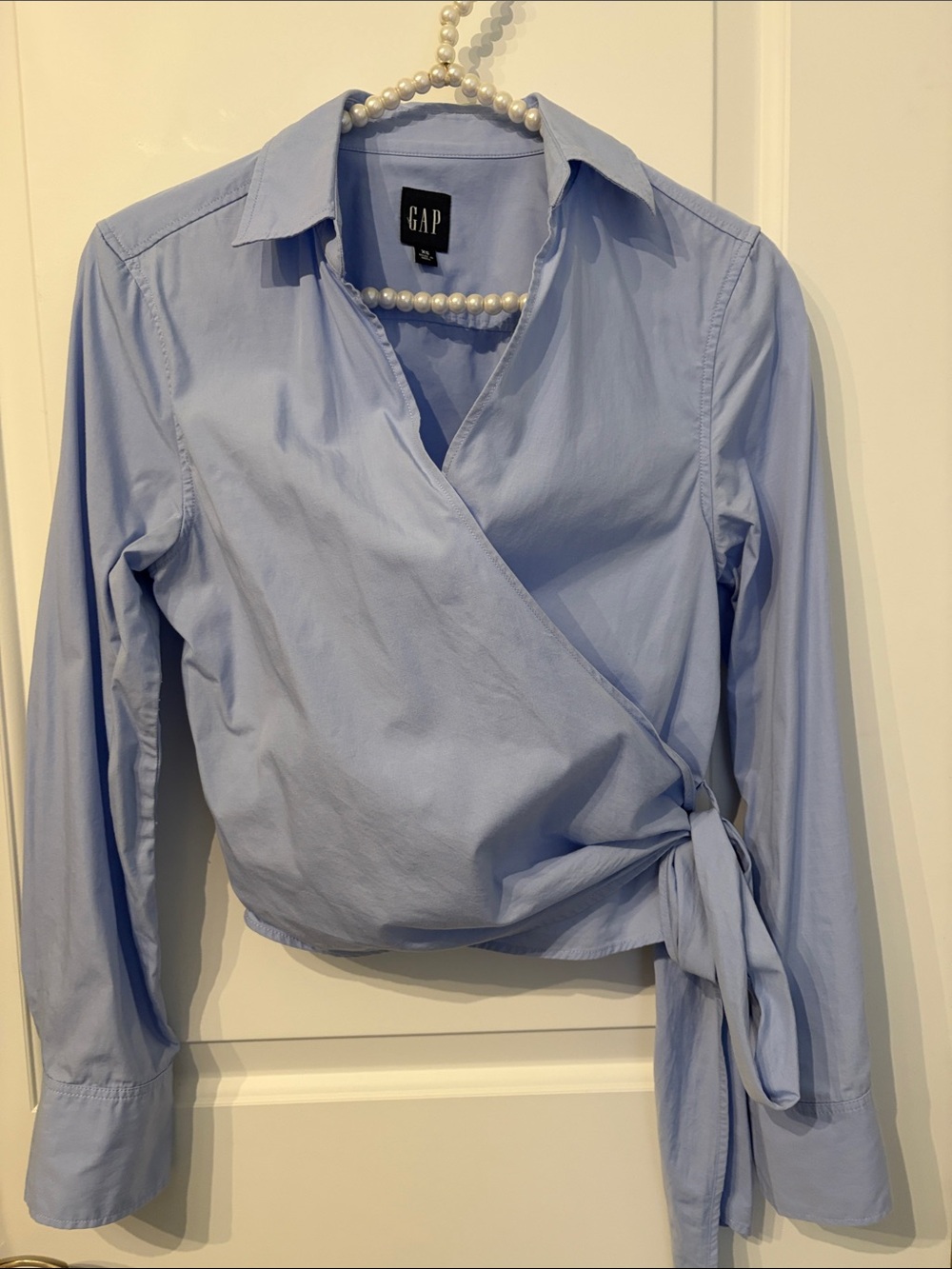 GAP Light Blue Wrap Button-Down Shirt with Side Tie. Classic summer staple!